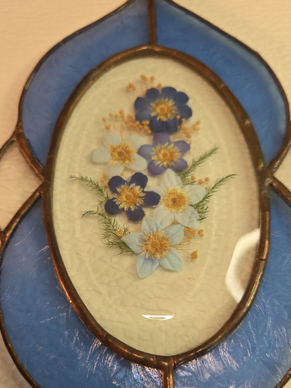Vintage Hanging Stained Glass Suncatcher With Pressed Flowers - Picture 5 of 5